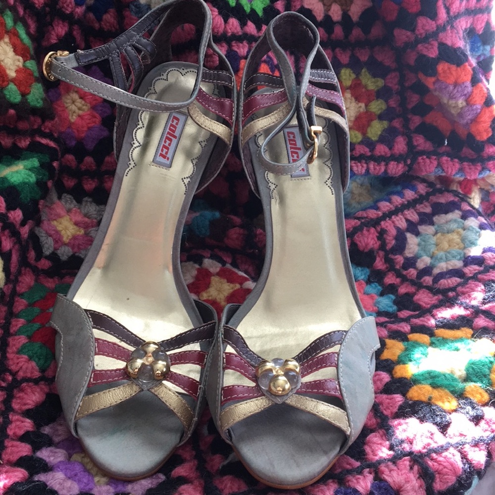 Cute Colcci Open-toed Heels